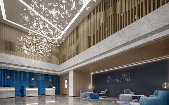 Holiday Inn Express Nanchang Riverside – Lobby – Nanchang