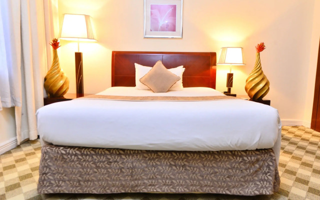 The Manor Hotel