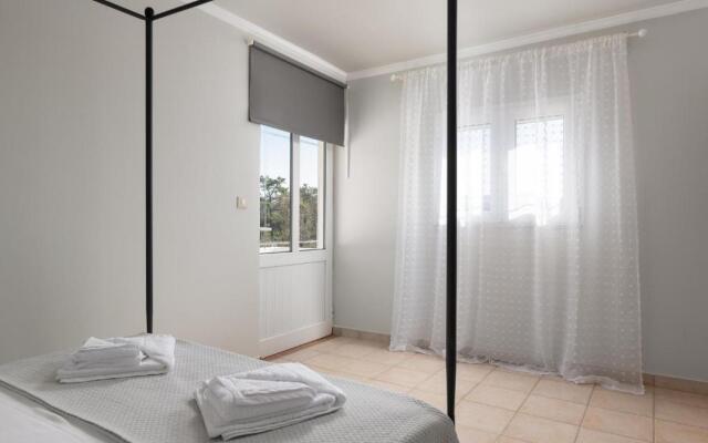 Villa - 1st Floor