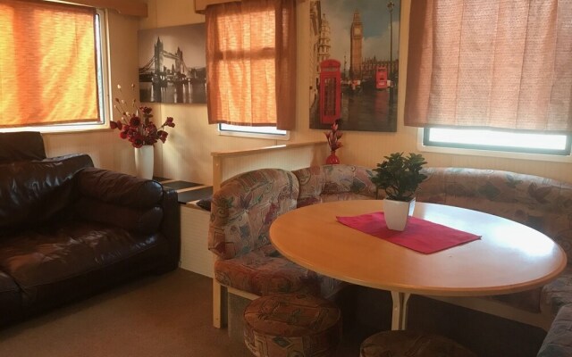 Holiday Home Arizona in Coghurst Holiday Park