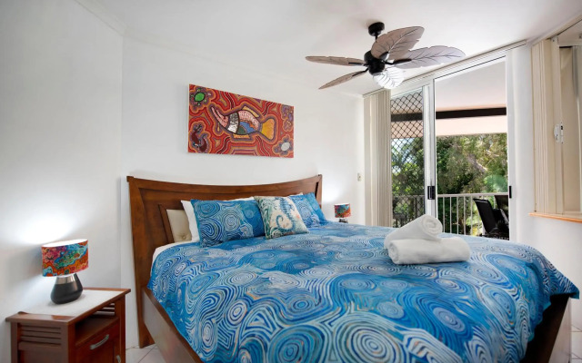 Golden Sands Beachfront Apartment Resort