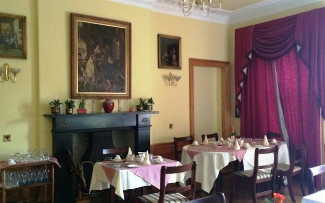 Bellevue Guest House