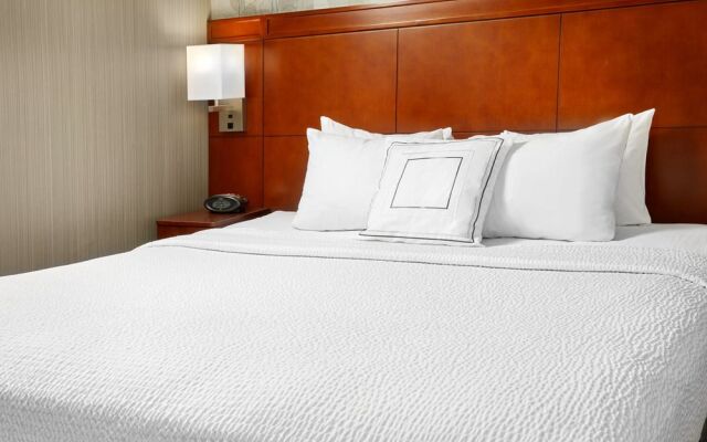 Courtyard Pittsburgh Greensburg