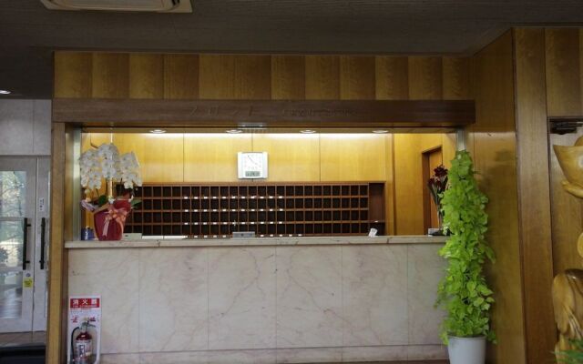 Toyokawa Grand Hotel