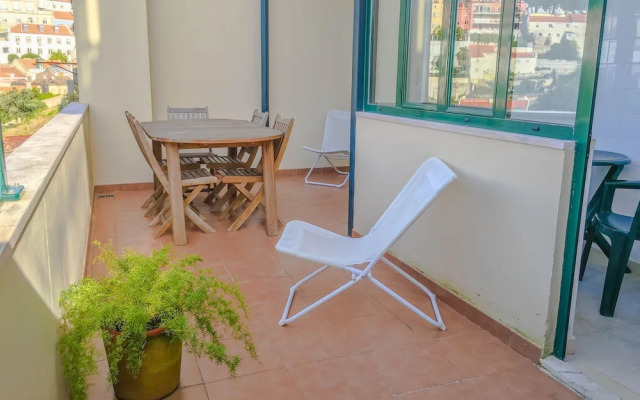 Castelo Terrace Apartments