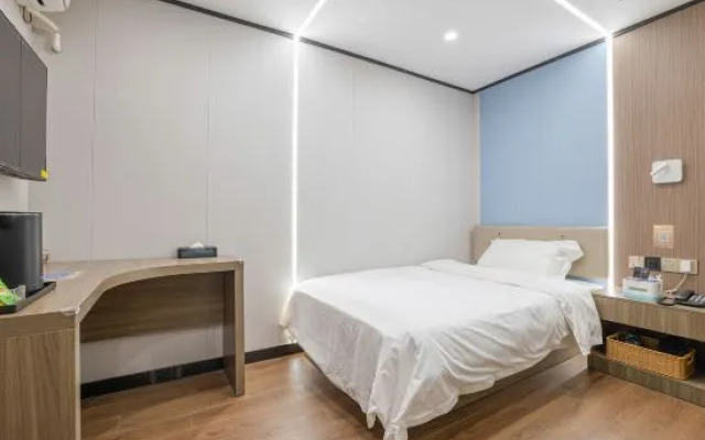 Liyuan City Hotel (Shanghai Daning International Zhabei Park Branch)