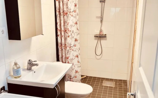 Lovely 3-bed Flat In Stockholm