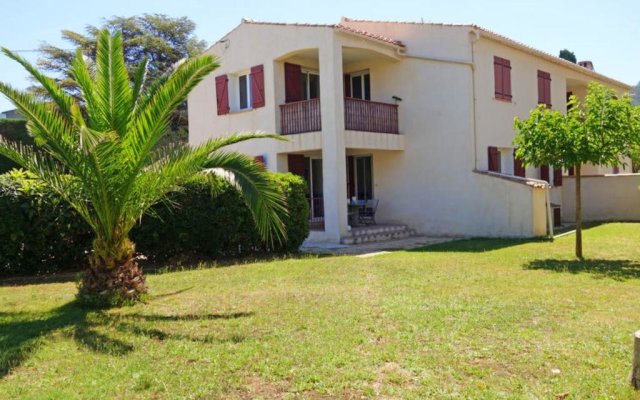 Appartement de 2 chambres a Saint Cyr sur Mer a 200 m de la plage avec terrasse et wifi