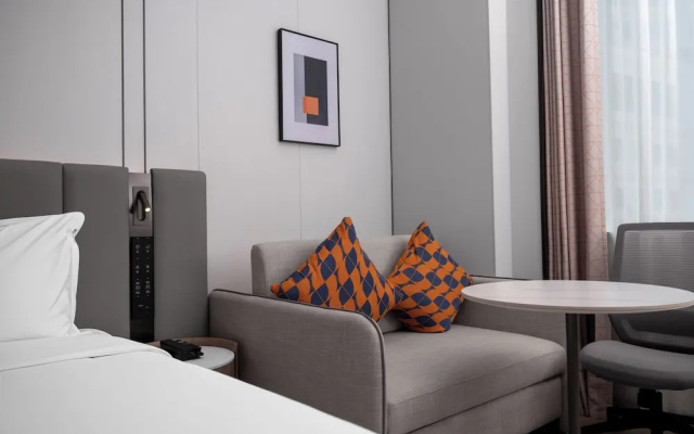 Holiday Inn Express Shanghai Jing An Xikang Road By Ihg – Guest Rooms – Shanghai