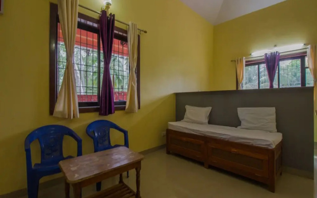 OYO 14885 Home Tranquil 1BHK Morjim Beach