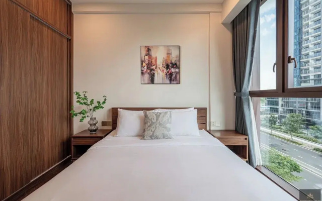 Metropole Residences Luxury Suite
