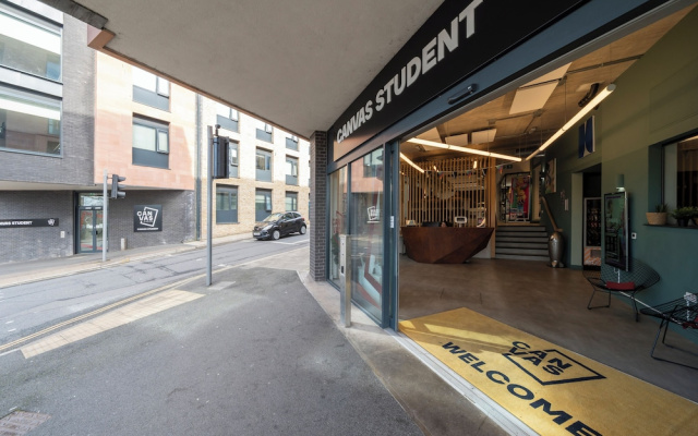 Student Only Quintana House