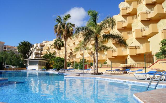 Playaolid Suites & Apartments