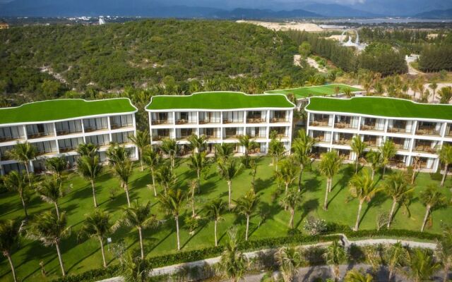 Selectum Noa Resort Cam Ranh