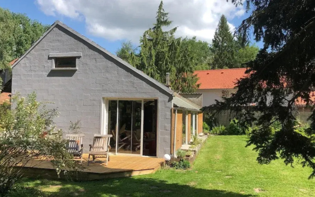 Cottage Near the Mill Pond With a Beautiful Garden