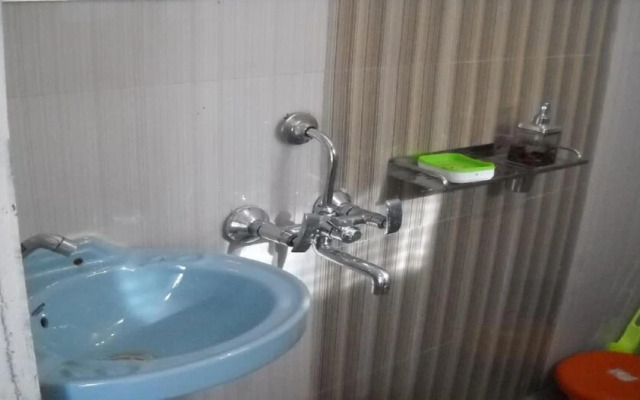 Tarkeshwarm Hill View Resort