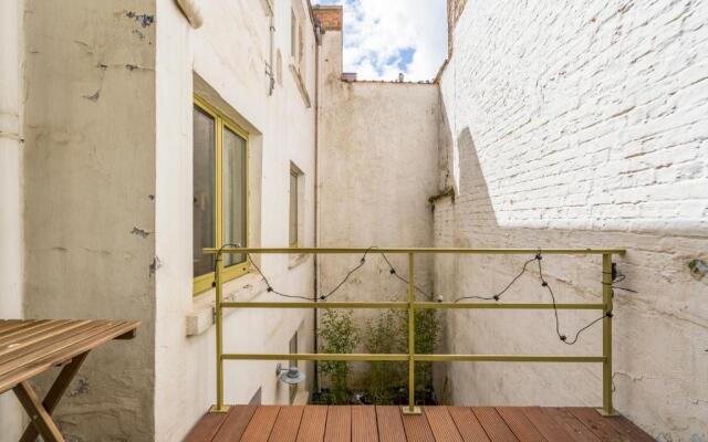 Characterful Town house promenade, fish market,