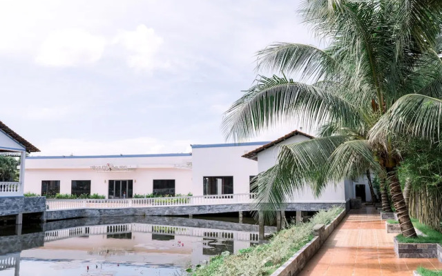 Khâch San Nhâ Hâng Ngoc Thu