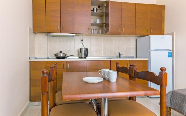 Paleos Apartments