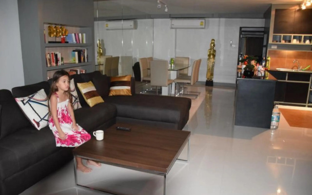 The Residence Kalim Bay