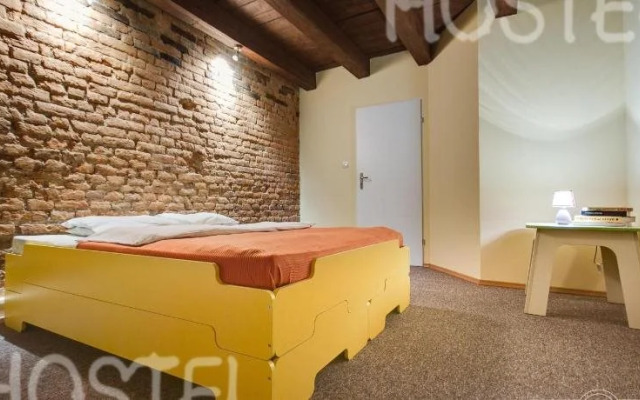 3 Bros' Hostel Cieszyn