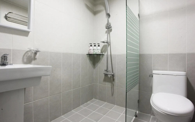 Suwon Station The Byeol