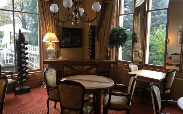 Mansfield House Hotel