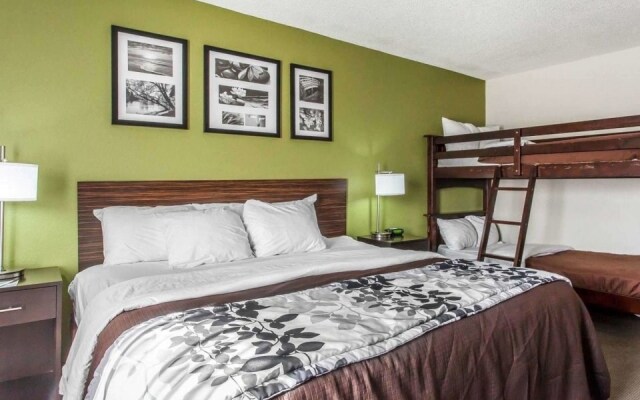 Sleep Inn & Suites