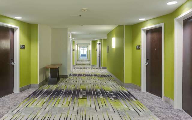 Hampton Inn White House