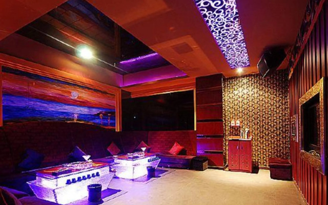 Gold Jazzy Hotel