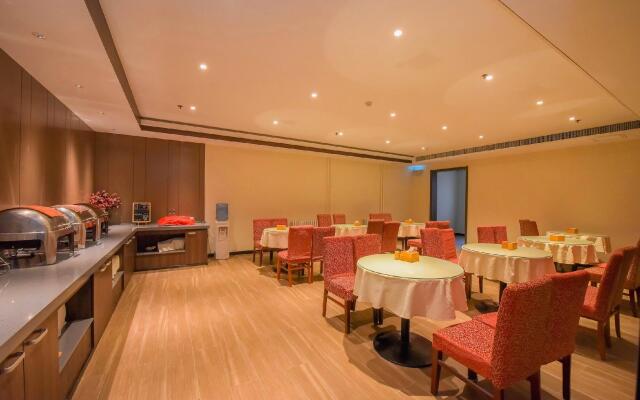 Hanting Hotel Shijiazhuang Jianhe Bridge Metro Station