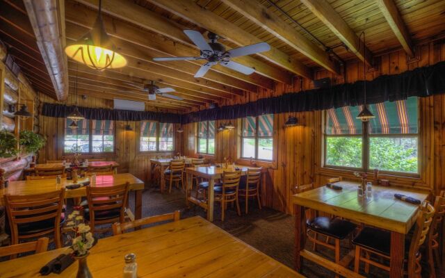 Powder House Lodge