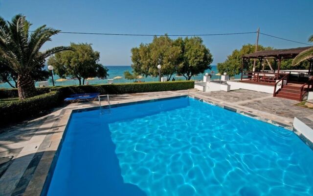 Zefiros Beach