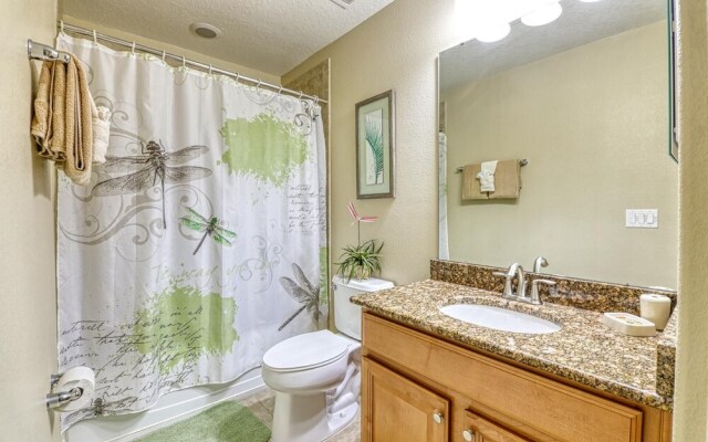 Alex's West Haven Vacation Home