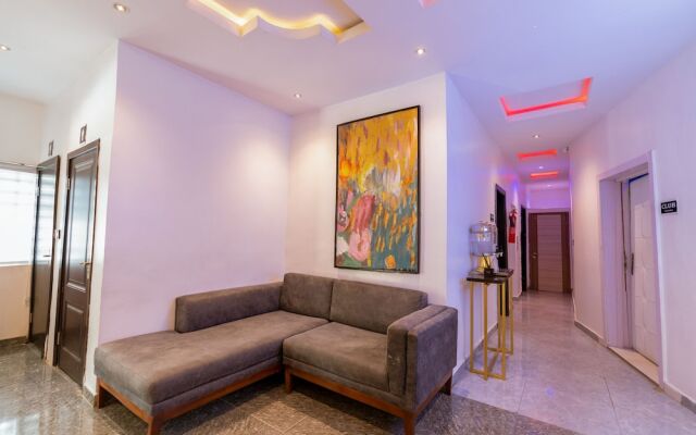 Brimuyo Hotel