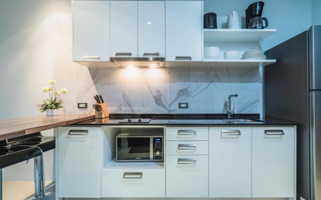 Et307-modern Studio for two in Patong Great Amenities