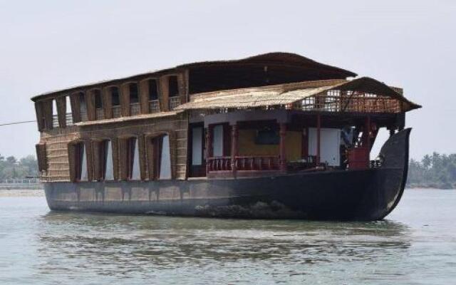 Pondicherry Houseboats