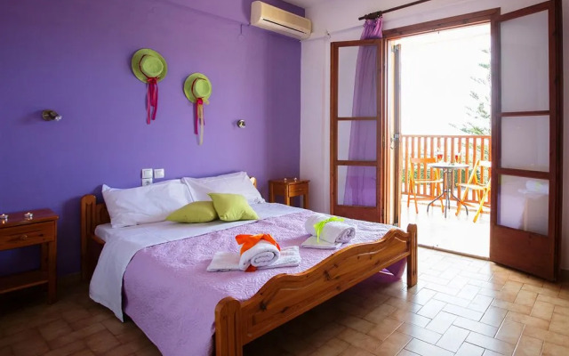 Ceratonia Apartments