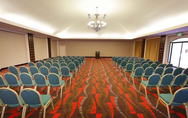 Holiday Inn Panama Canal by IHG