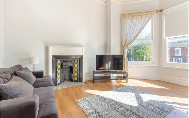 Host Stay Droitwich Road Dwelling