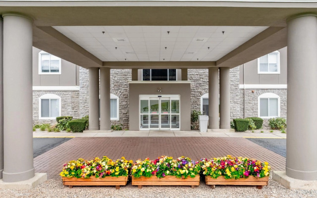 Holiday Inn Express Hartford – Newington, By IHG