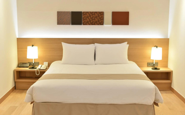 Pacific Hotel