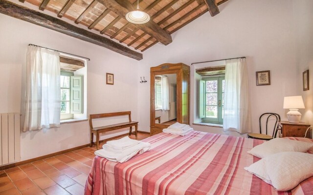 Awesome Home in Sarteano -si- With Wifi and 6 Bedrooms