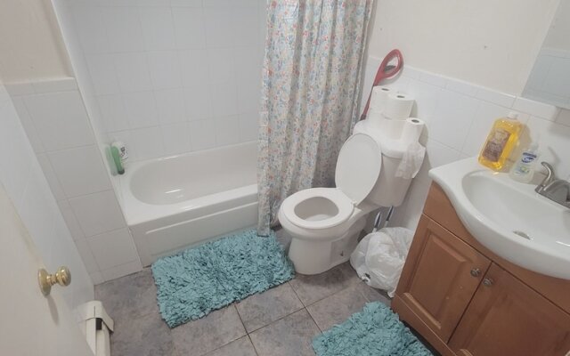 Bedroom Near Downtown Boston - Hostel