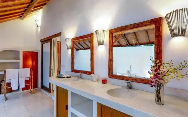 Villa Damai Kecil Seminyak