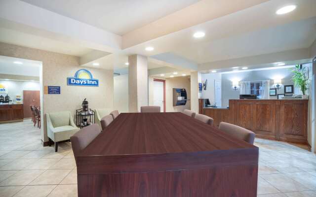 Days Inn by Wyndham Cave City