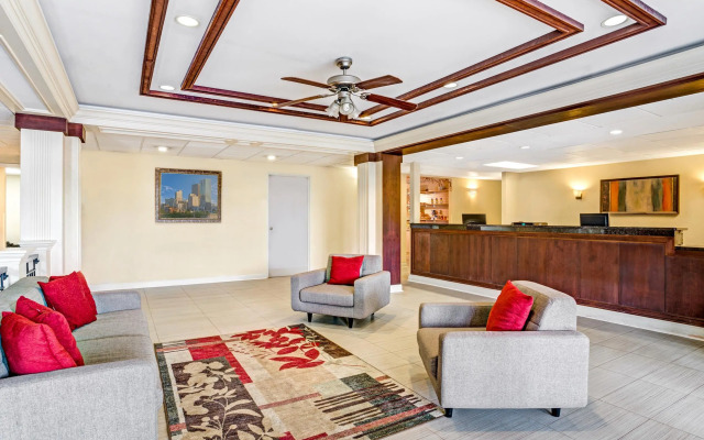 Quality Suites Atlanta Airport East