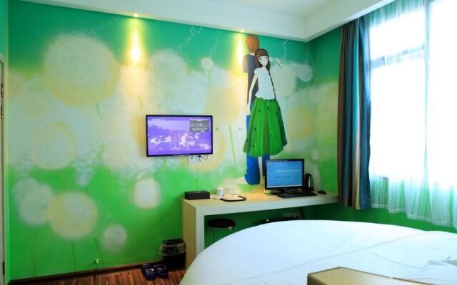 Kalai Theme Hotel