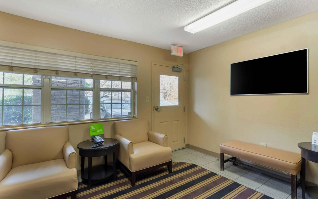 Extended Stay America Select Suites Nashville Airport