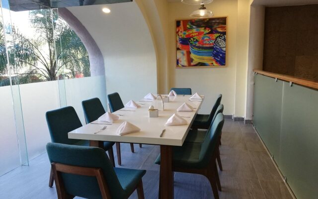 Holiday Inn Hotel & Suites Guadalajara-Centro Historico by IHG